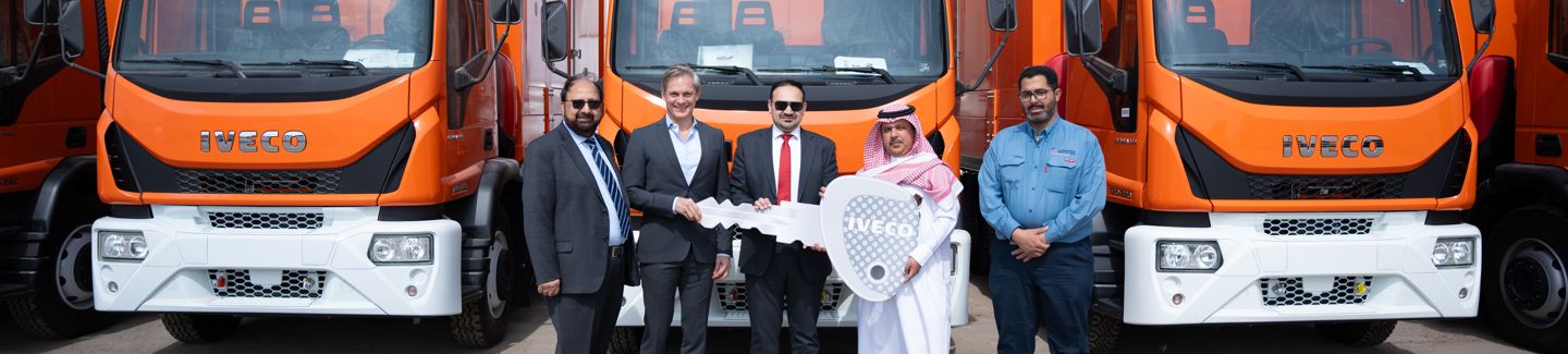 شركة IVECO والوكالة العربية للسيارات توردان 102 مركبة من مركبات Eurocargo إلى الشركة السعودية للكهرباء بالمملكة￼￼ العربية السعودية