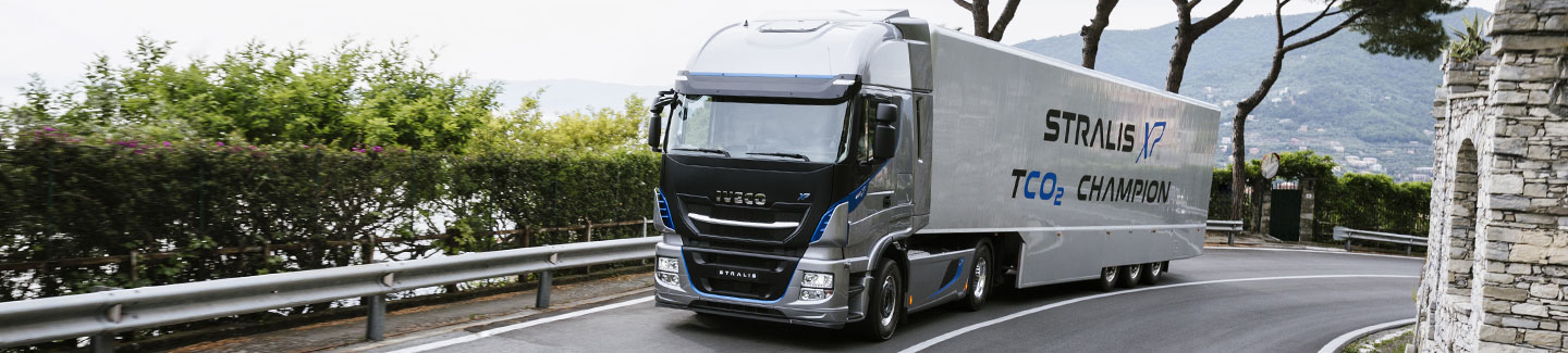 Iveco New Stralis TCO2 Champion achieves two TÜV certificates: -11.2% fuel consumption for the truck and -10% for TCO2 Live services