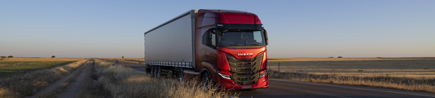 Entirely redesigned IVECO S-WAY cab combines dynamic style with productivity-boosting, TCO-saving design