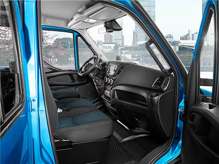 CLICK-DPBR-IVECO-NEW_DAILY-2020_0120_C.png