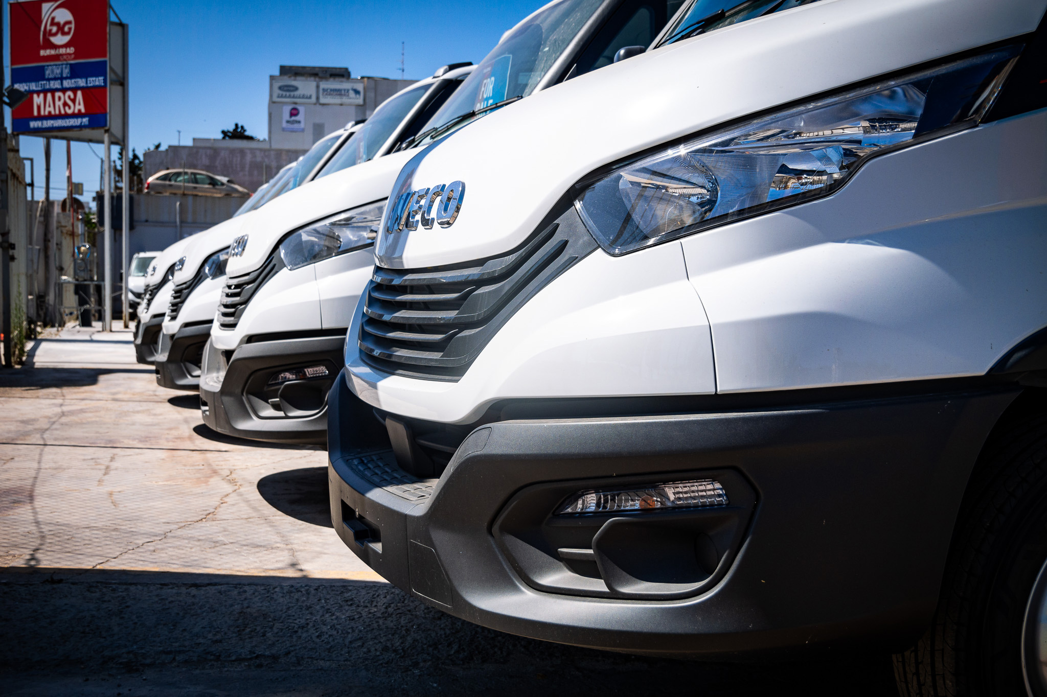 IVECO's-dealer-Motors-Inc-delivers-50-IVECO-Daily-to-Burmarrad-Group-in-Malta-02