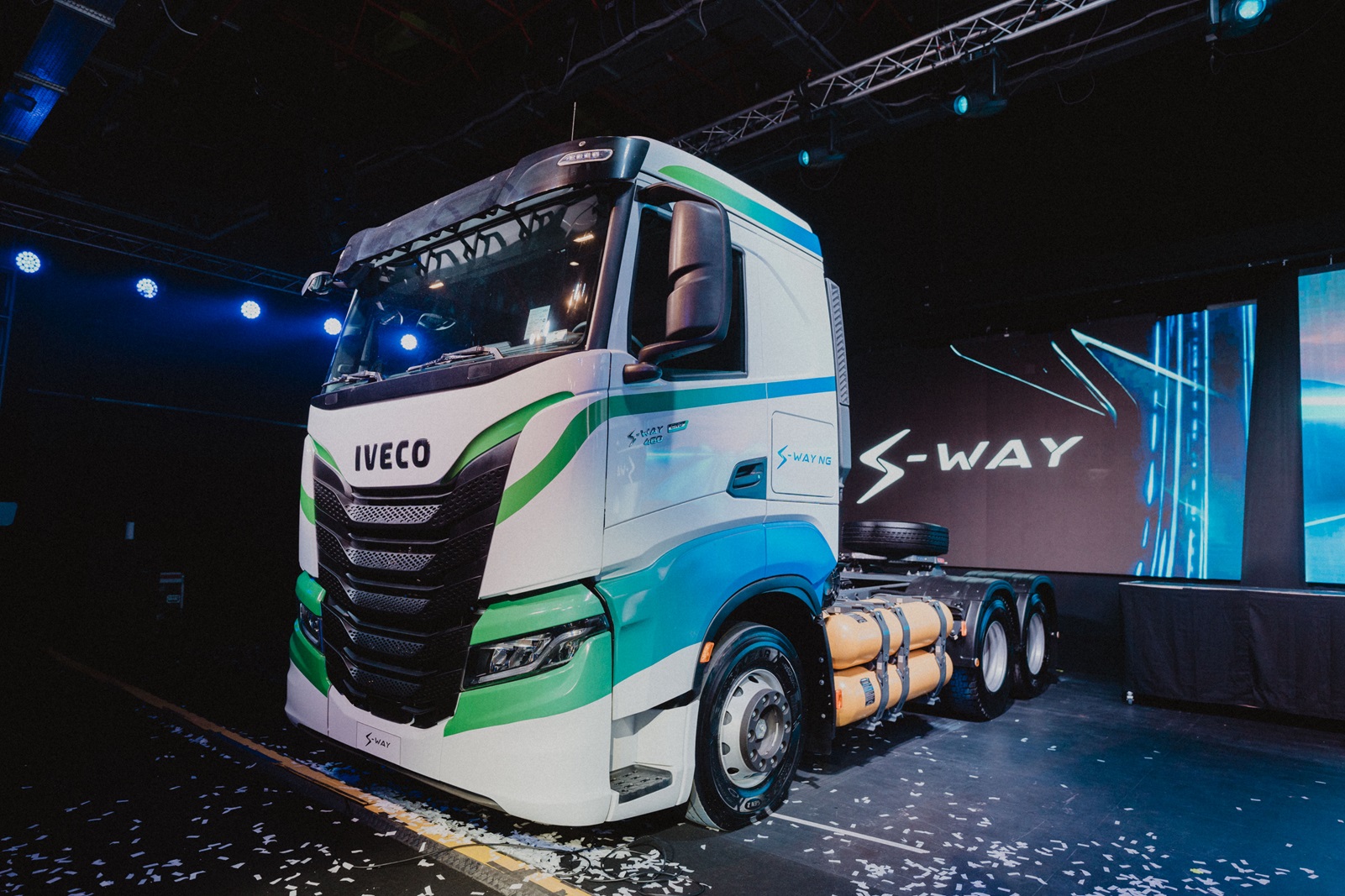 IVECO-218