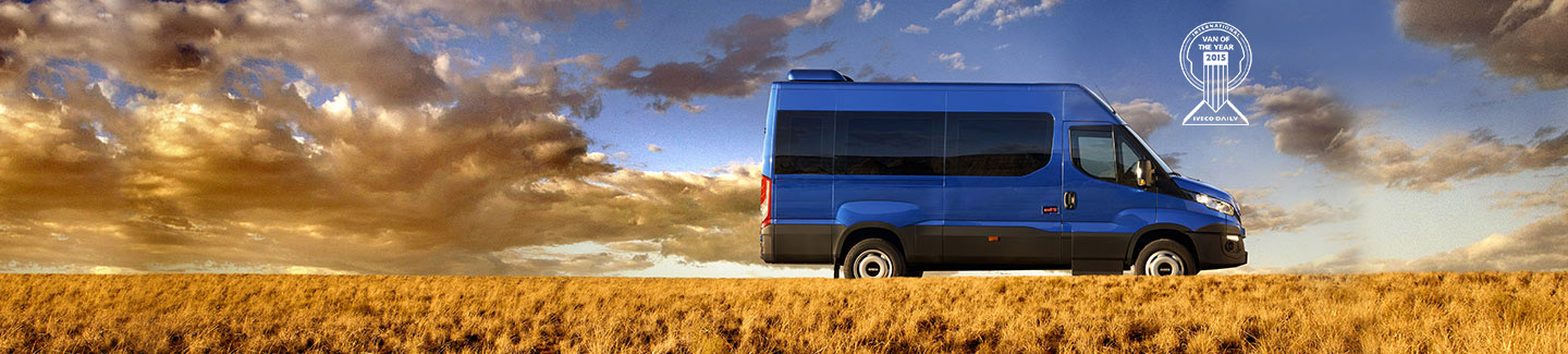 nuovo_daily_minibus_trasporto_persone_voy2015