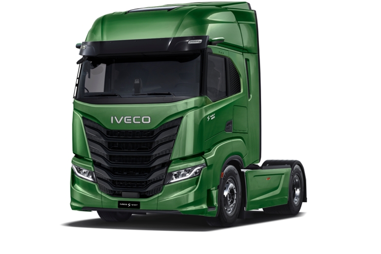 IVECO S-Way | Entdecken Sie mit dem IVECO S-WAY die Welt des