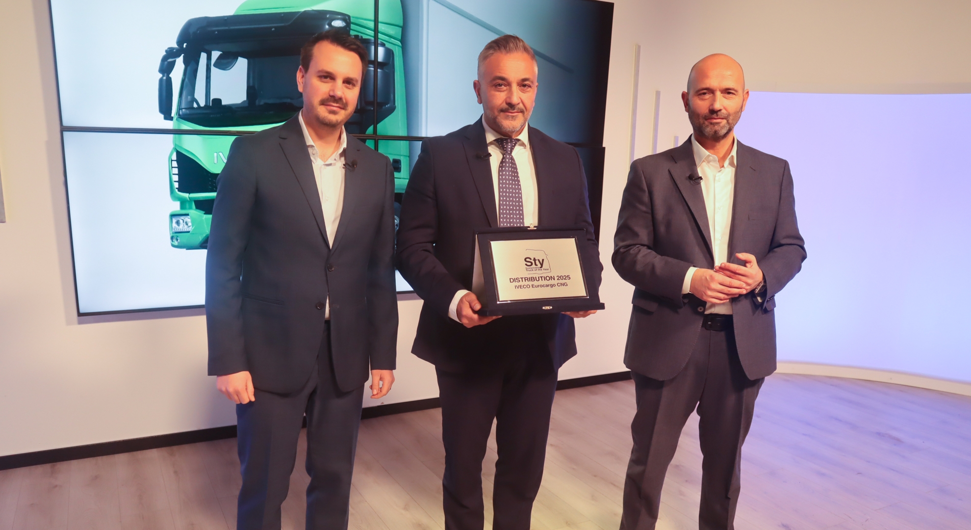 Eurocargo CNG wins prestigious Sustainable Truck of the Year award
