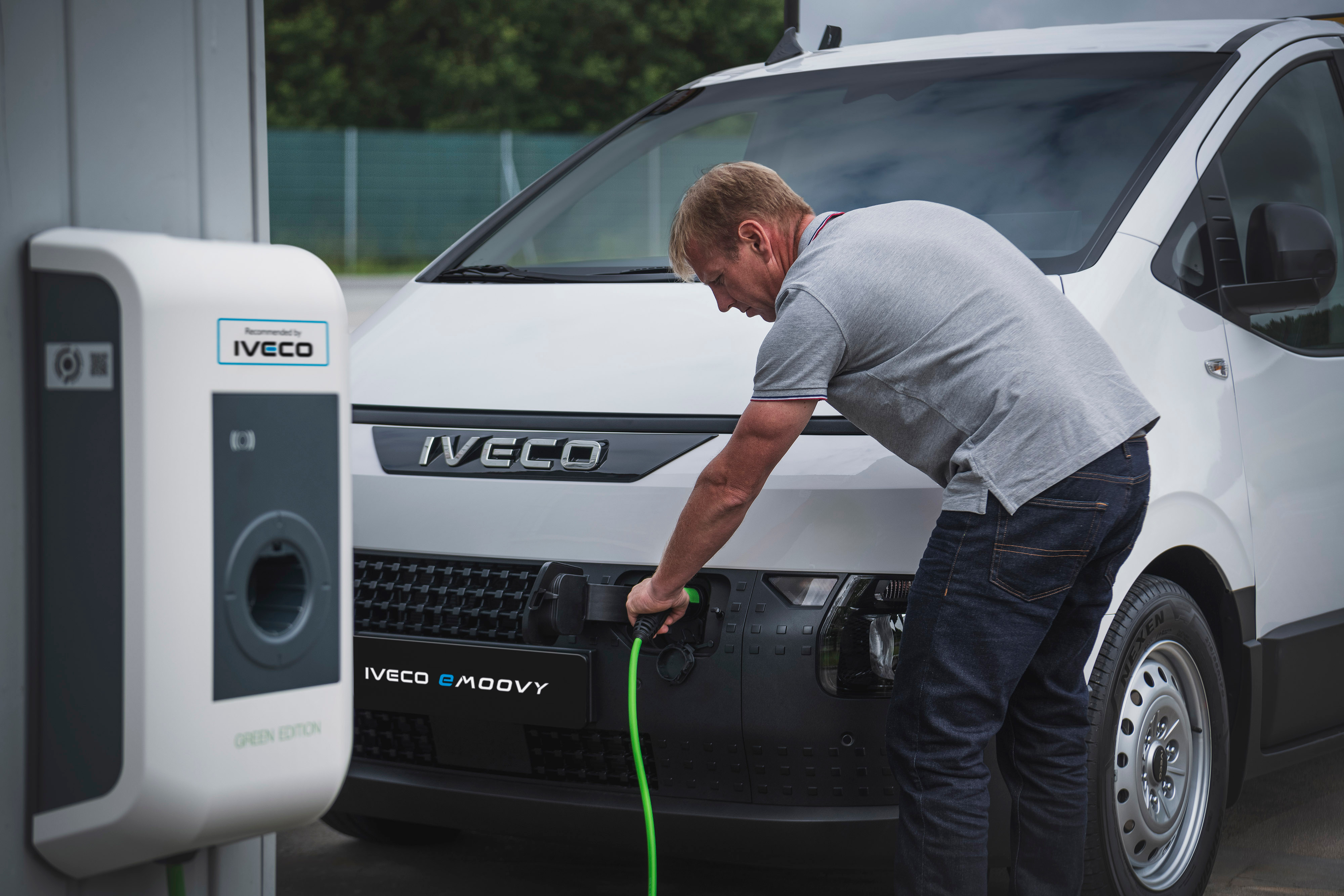 IVECO eMoovy, se conduce como un coche, funciona como un camión. | Iveco