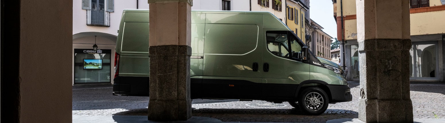 IVECO Daily Van, The IVECO Van, Versatile and 100% connected | Iveco