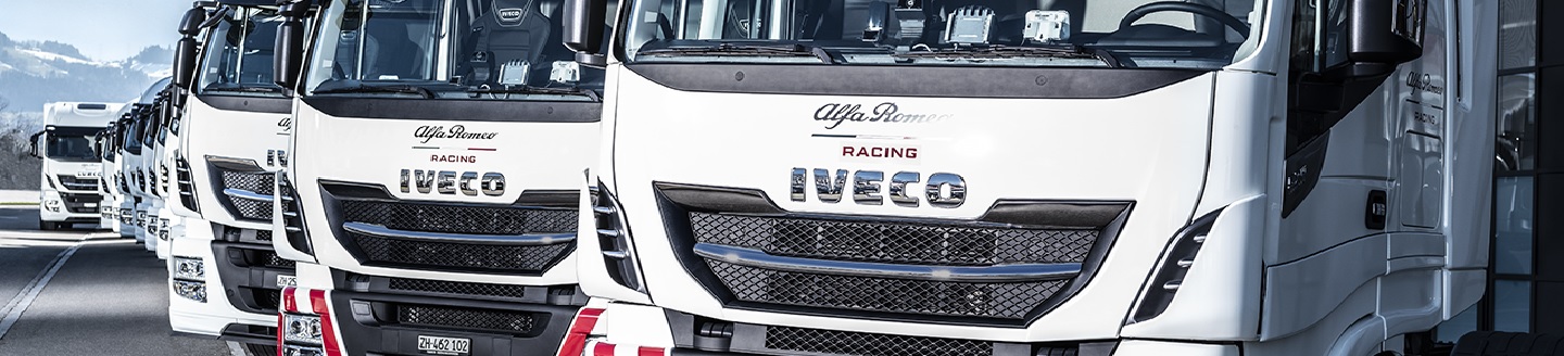 ​​​​​​​​​​​​​​​​Компанія IVECO є Офіційним партнером з вантажних перевезень команди Alfa Romeo Racing та постачальником парку транспортних засобів для логістичних потреб команди.